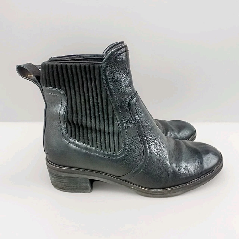 Cole Haan Grand OS Black Leather Chelsea Ankle Boots Block Heel Ribbed Goring